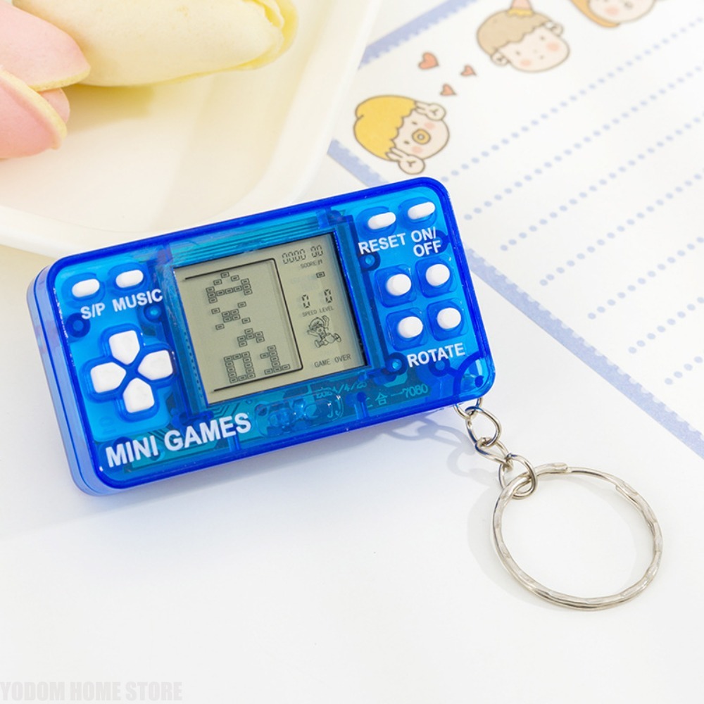 Retro Handheld Console - Handheld Tetris Game Console Keychain Pendant