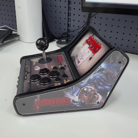 Retro Gaming Years - Switch Arcade Stick & Dock- Isaac