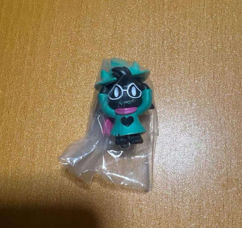 Bandai Deltarune Gashapon Figu - đánh giá và giá Retro Gaming Phone